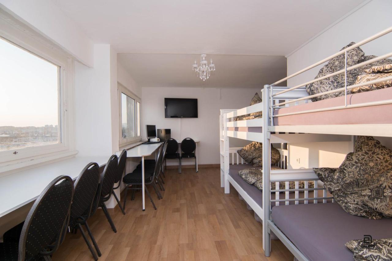 Skyhostel * Friedrichshafen